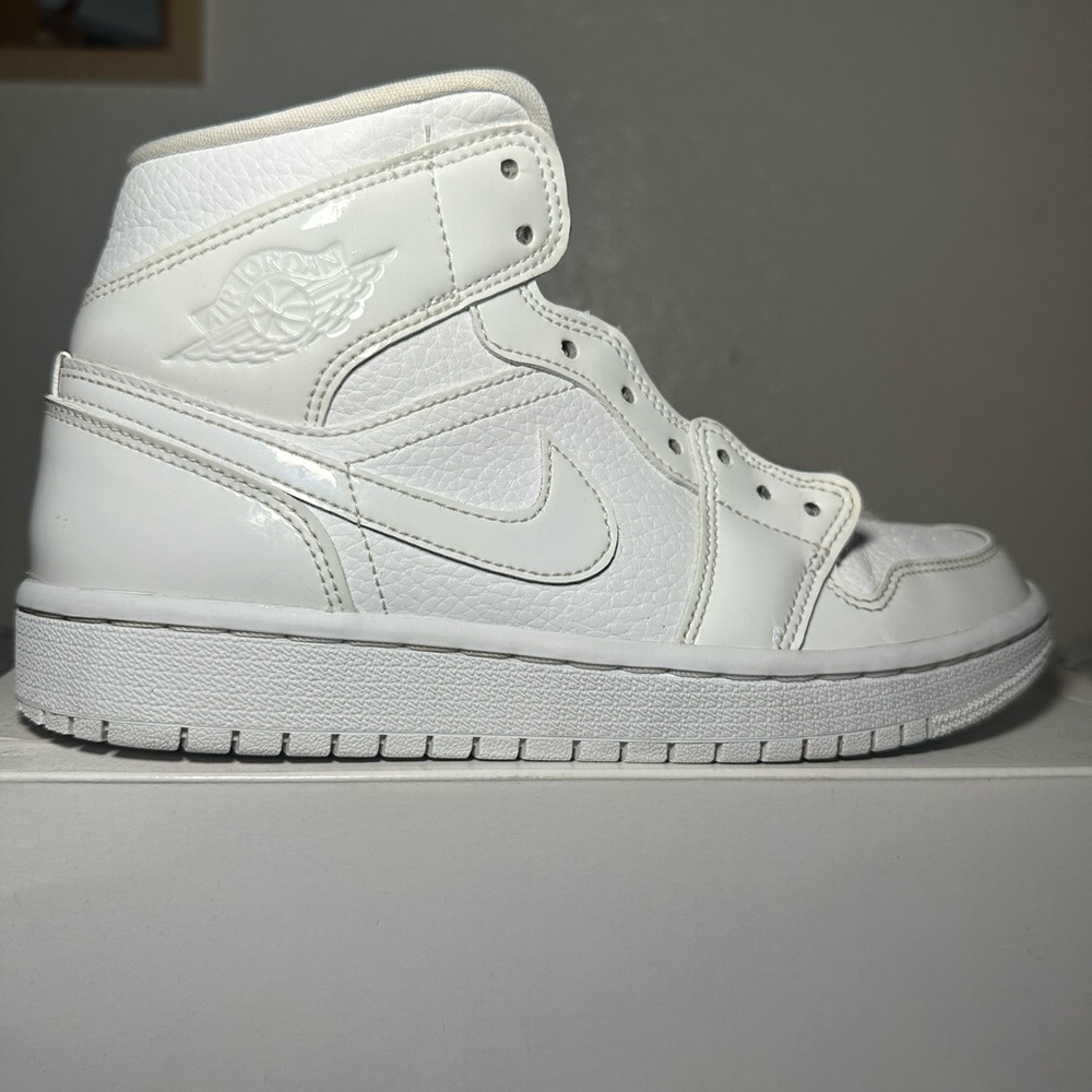 Nike Women's White Sneakers